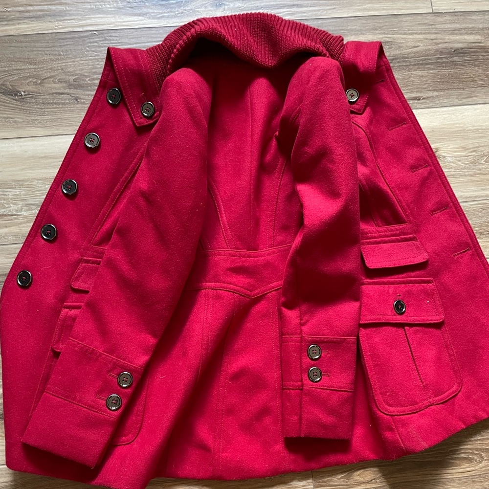Gorgeous Jessica Simpson red-wine coat. Size XSM